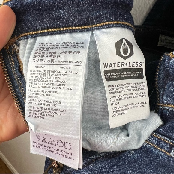 LEVI’S Skinny Overalls in Dark Wash, Size 26 - Picture 10 of 11